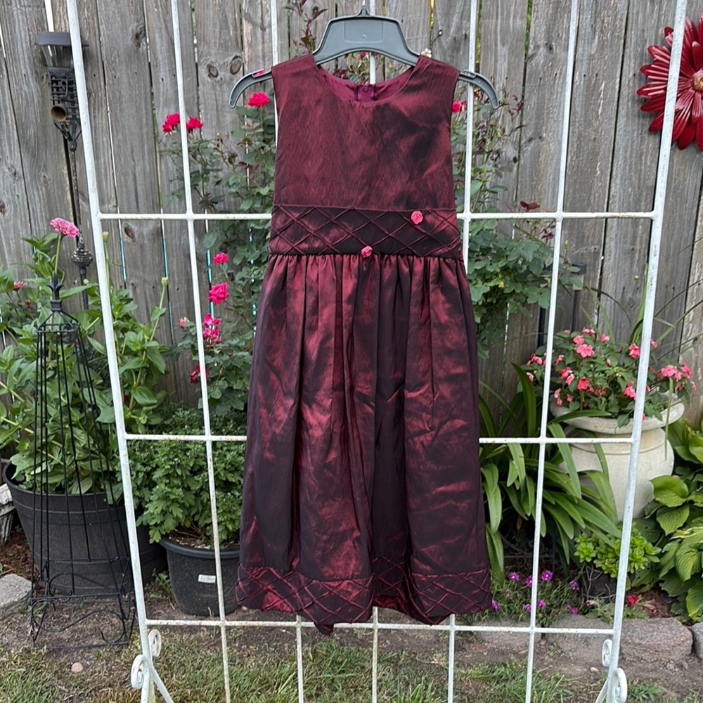Red Sleeveless Formal Sundress for Prom